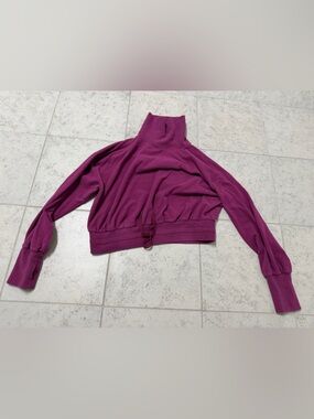 Sweaty Betty purple Funnel Neck Pullover made in Italy